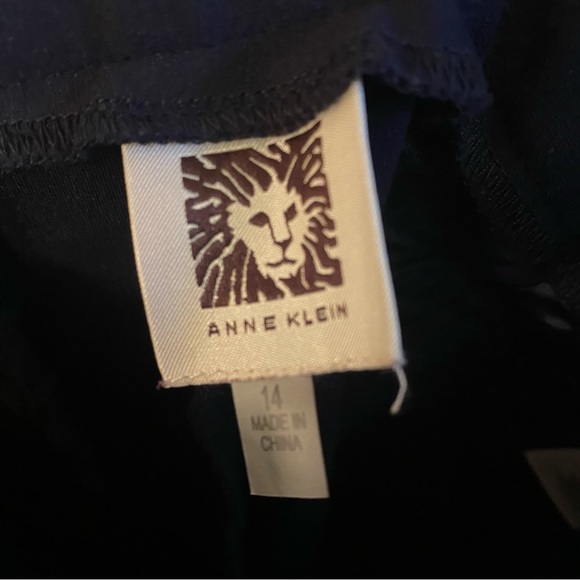 Anne Klein navy blue pants - Picture 4 of 6